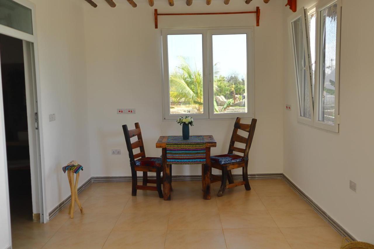 Holiday Time Bungalows Zanzibar Matemwe  Exterior photo